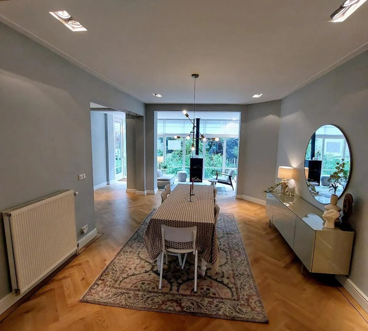 Spacious Apartment With Garden In City Centre Άμστερνταμ Ολλανδία